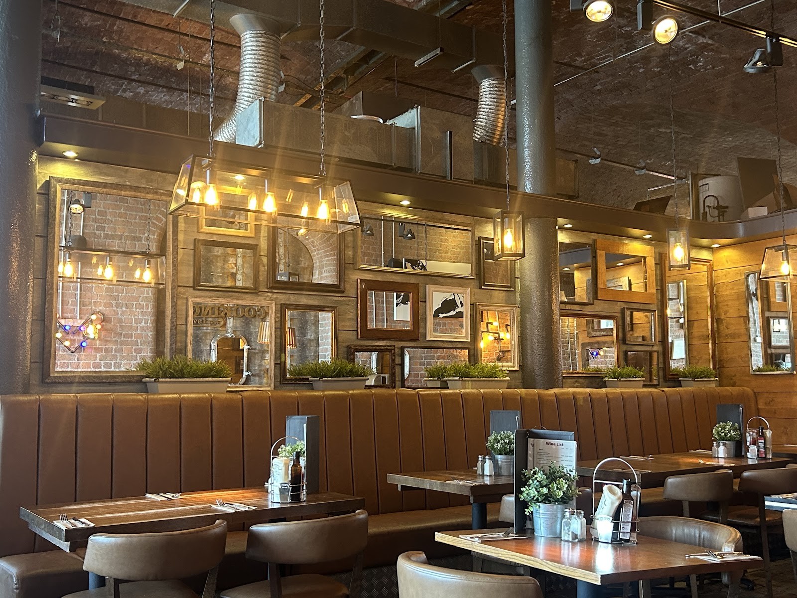What's Cooking: the place