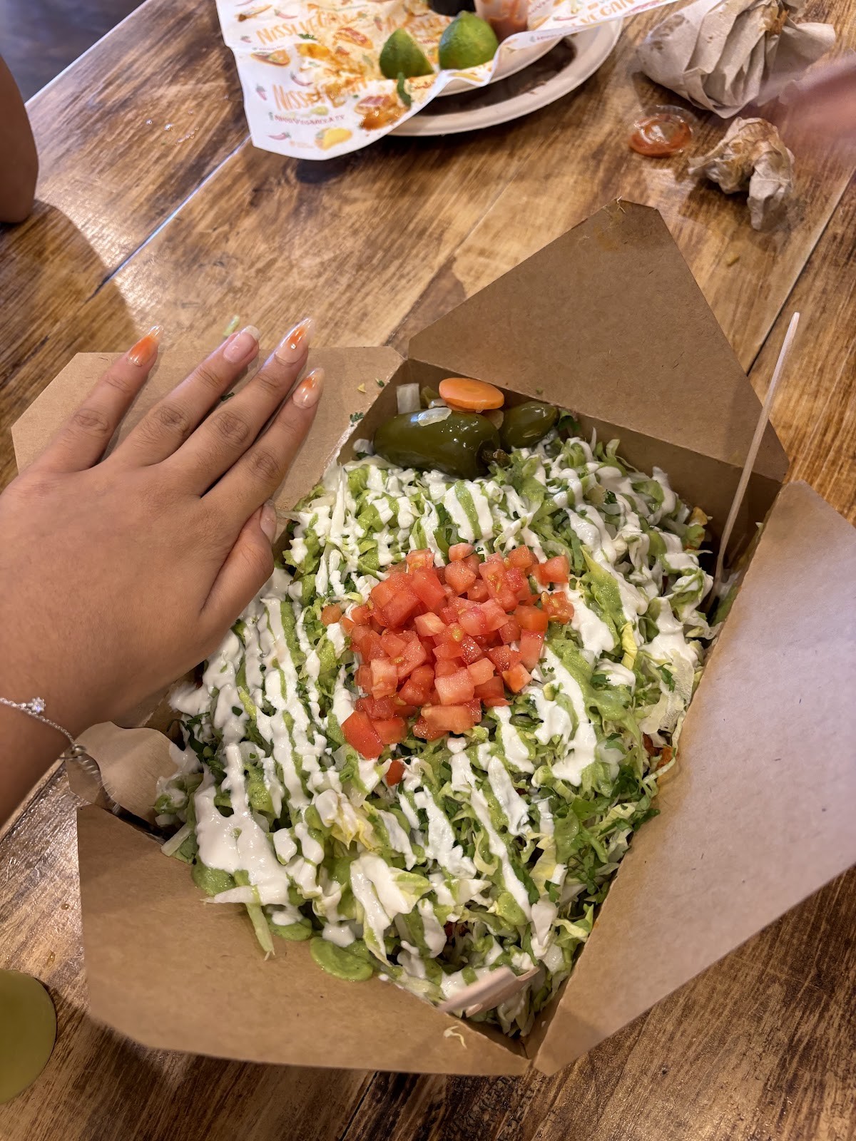 Nissi Vegan Méxican Cuisine: food & drinks