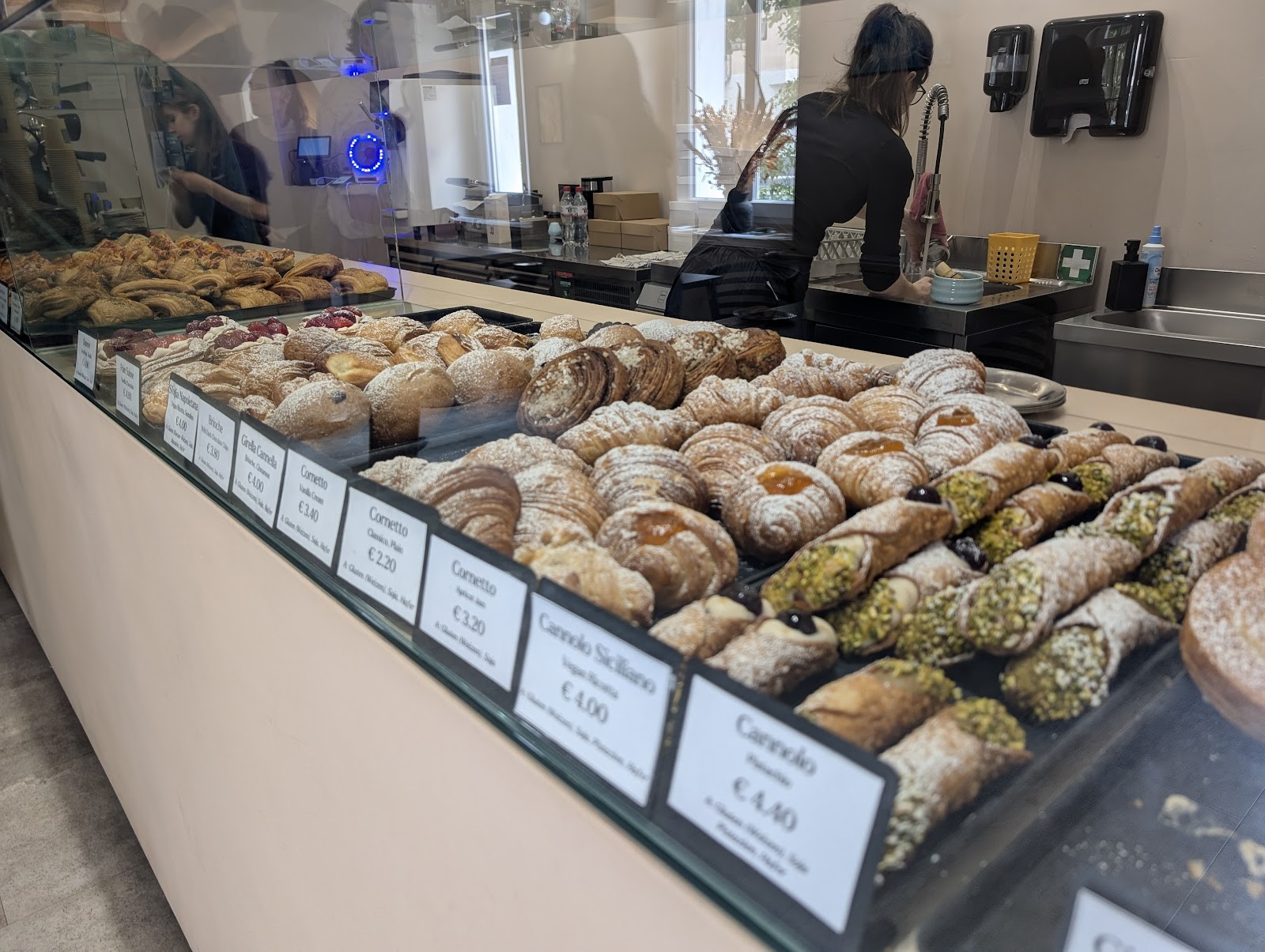 The Sanctuary - Italian Vegan Bakery: the place
