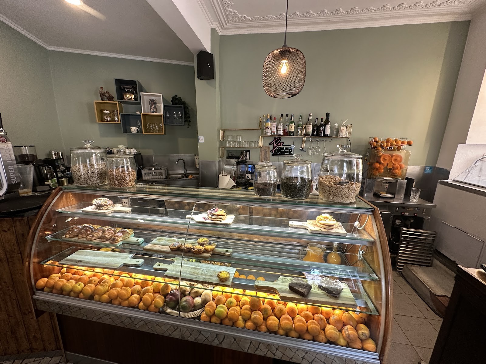 Conqvistador Brunch Café: the place