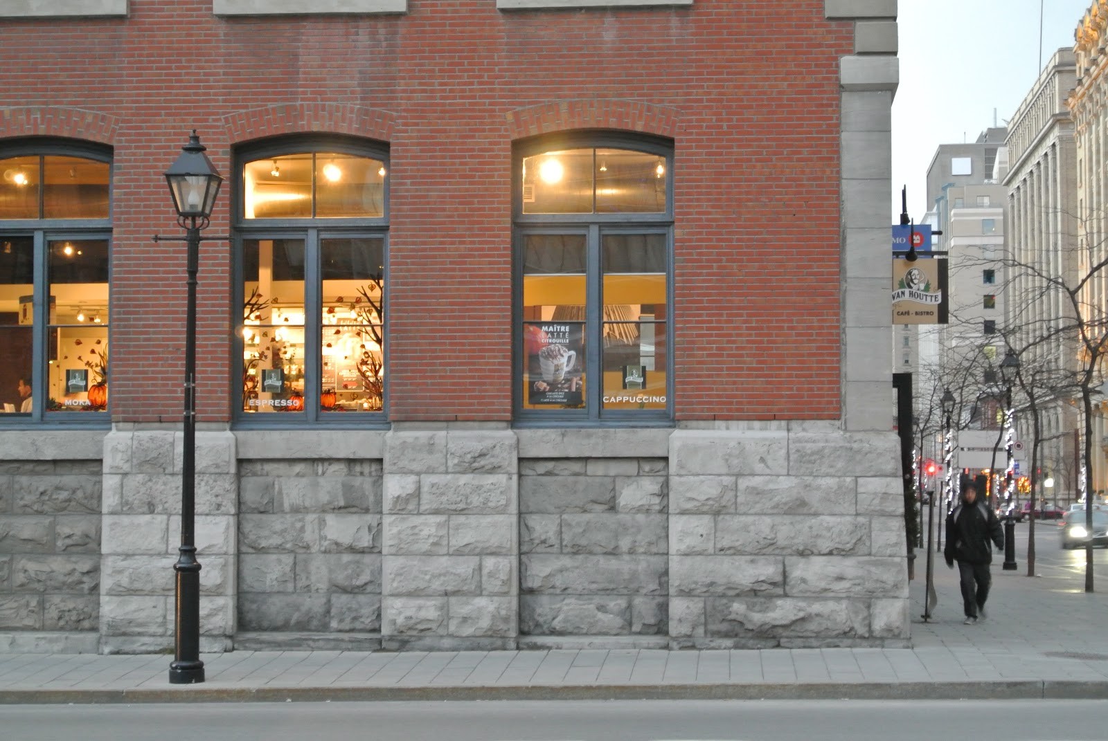 Café Van Houtte: the place
