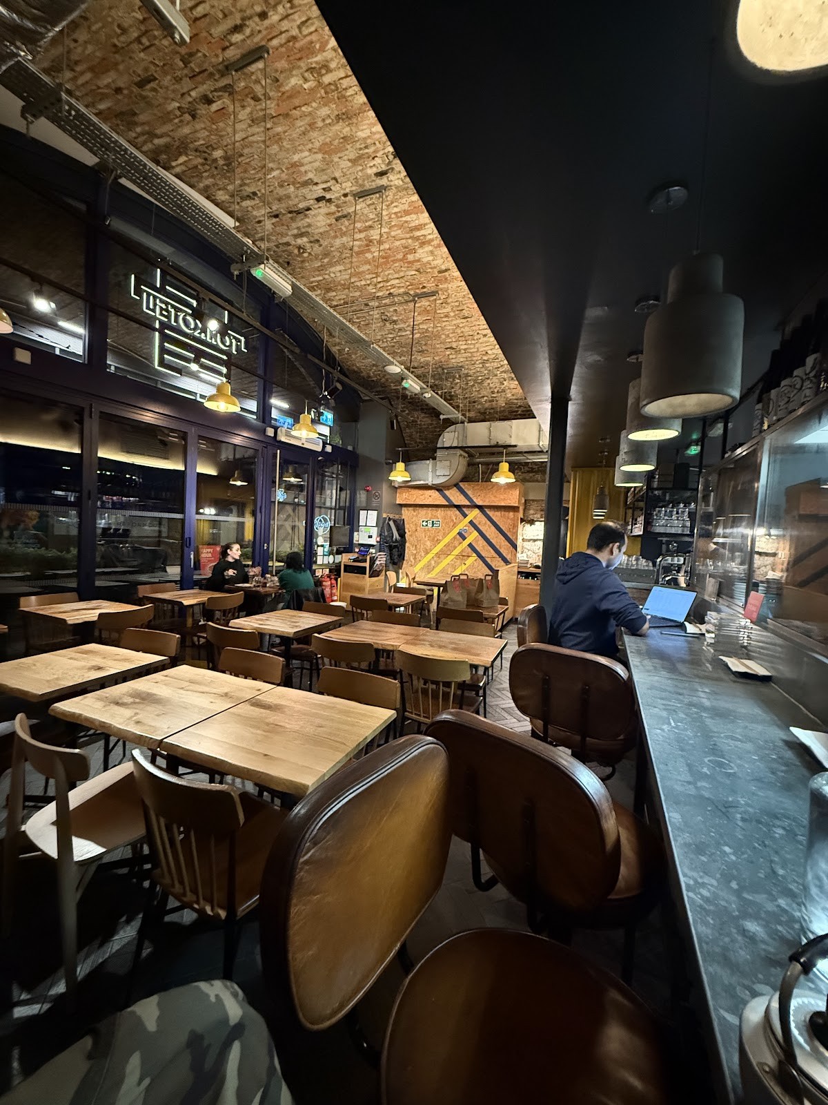 Tonkotsu Battersea: the place