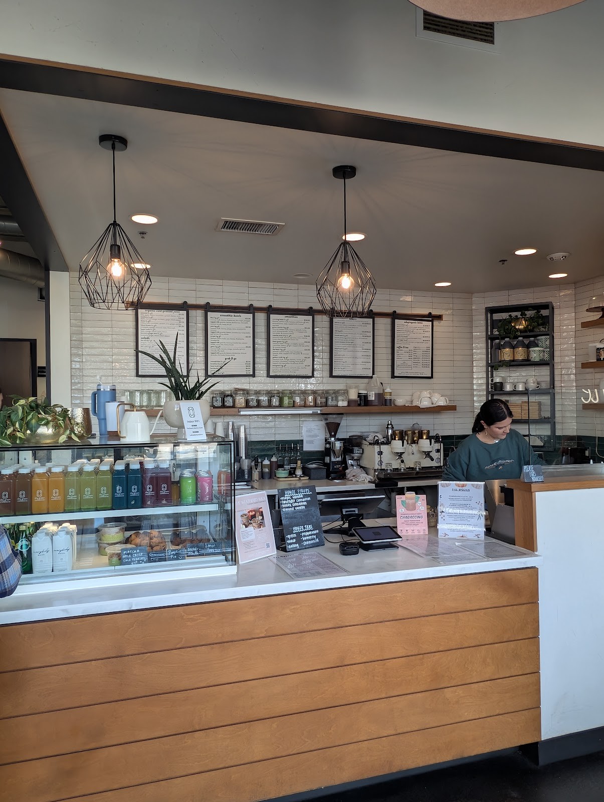 The Green Collective Eatery: the place