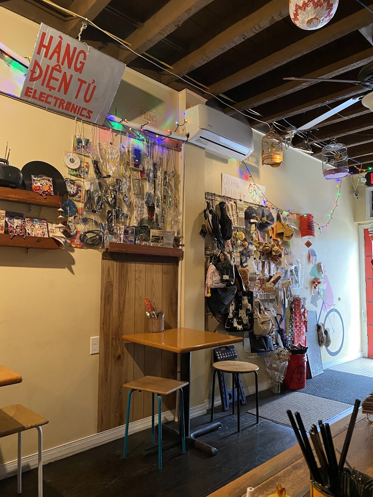 Streetside (Not BYOB): the place