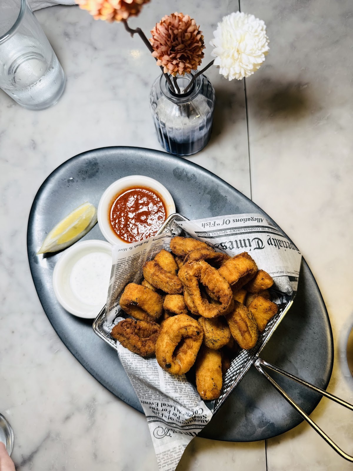 Willow Vegan Bistro: food & drinks