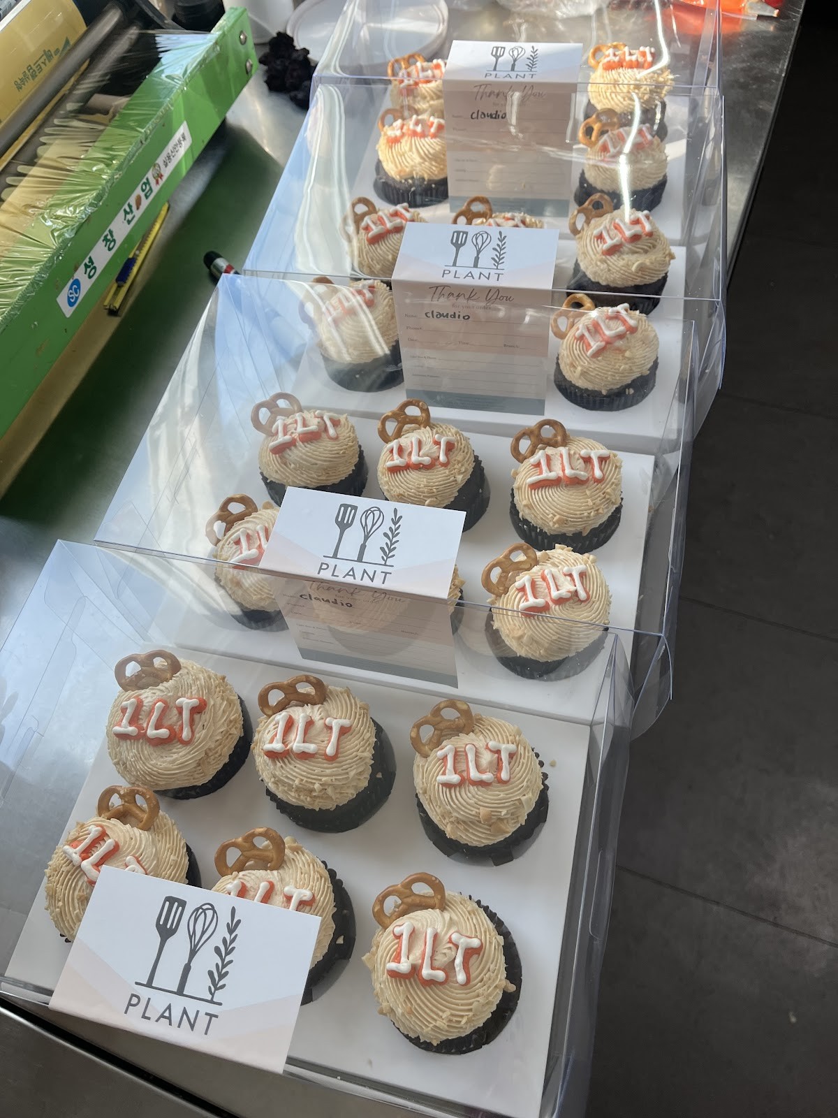 Plant Bakery Cafe (HBC): food & drinks