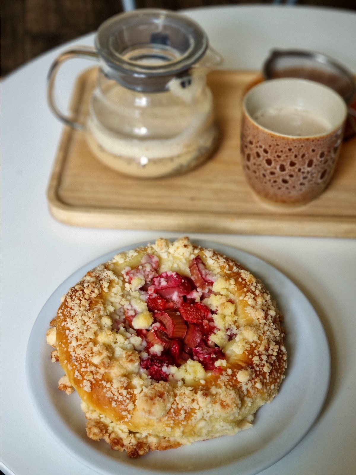Damka cafe & bakery: food & drinks
