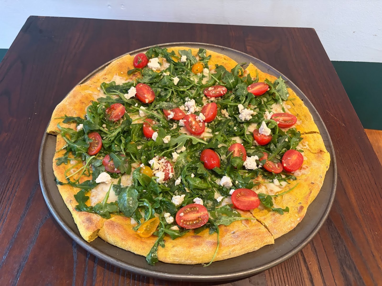 Flava’s vegan Pizzeria & Cafe: food & drinks
