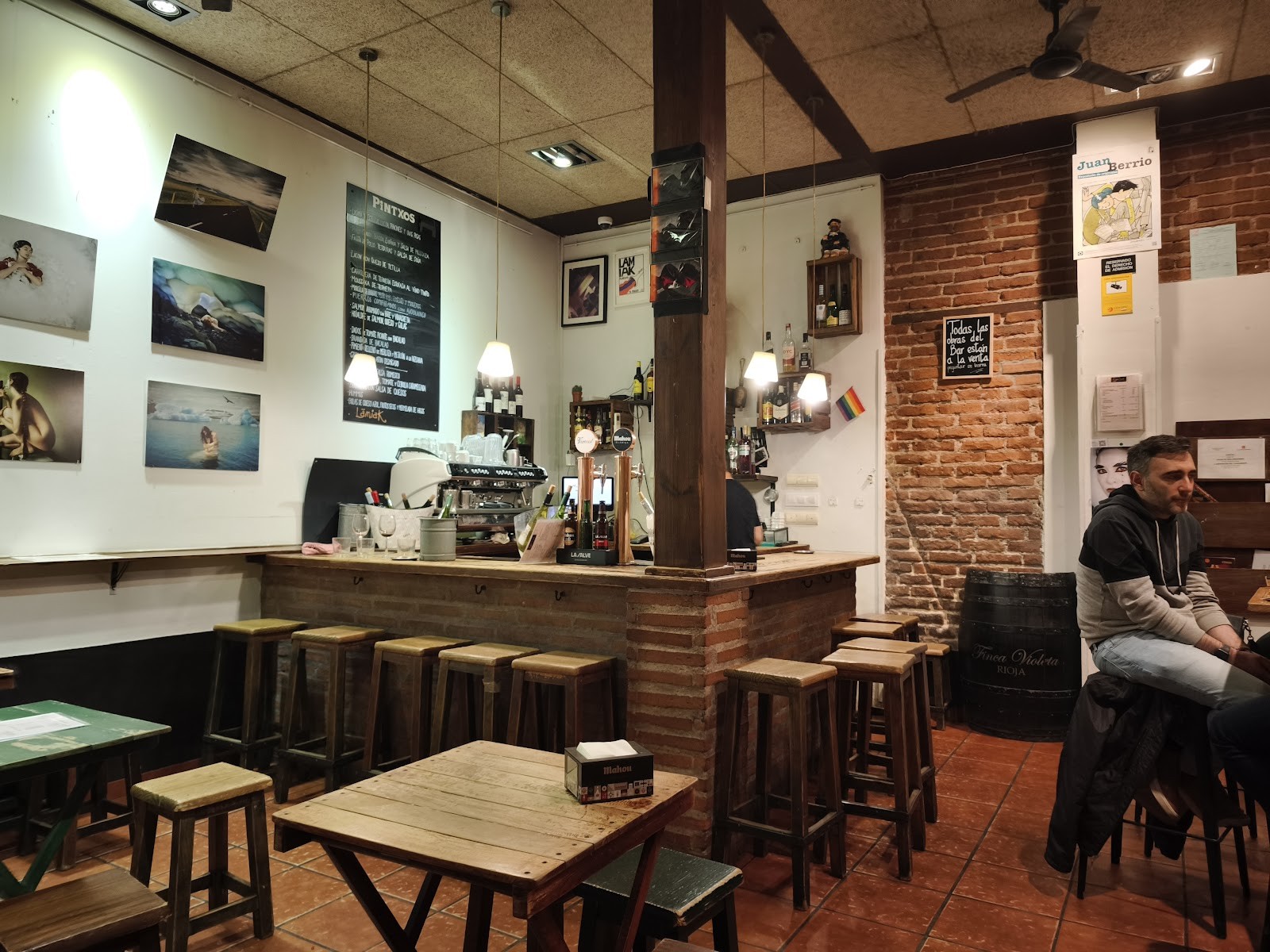 Lamiak de la Rosa: the place