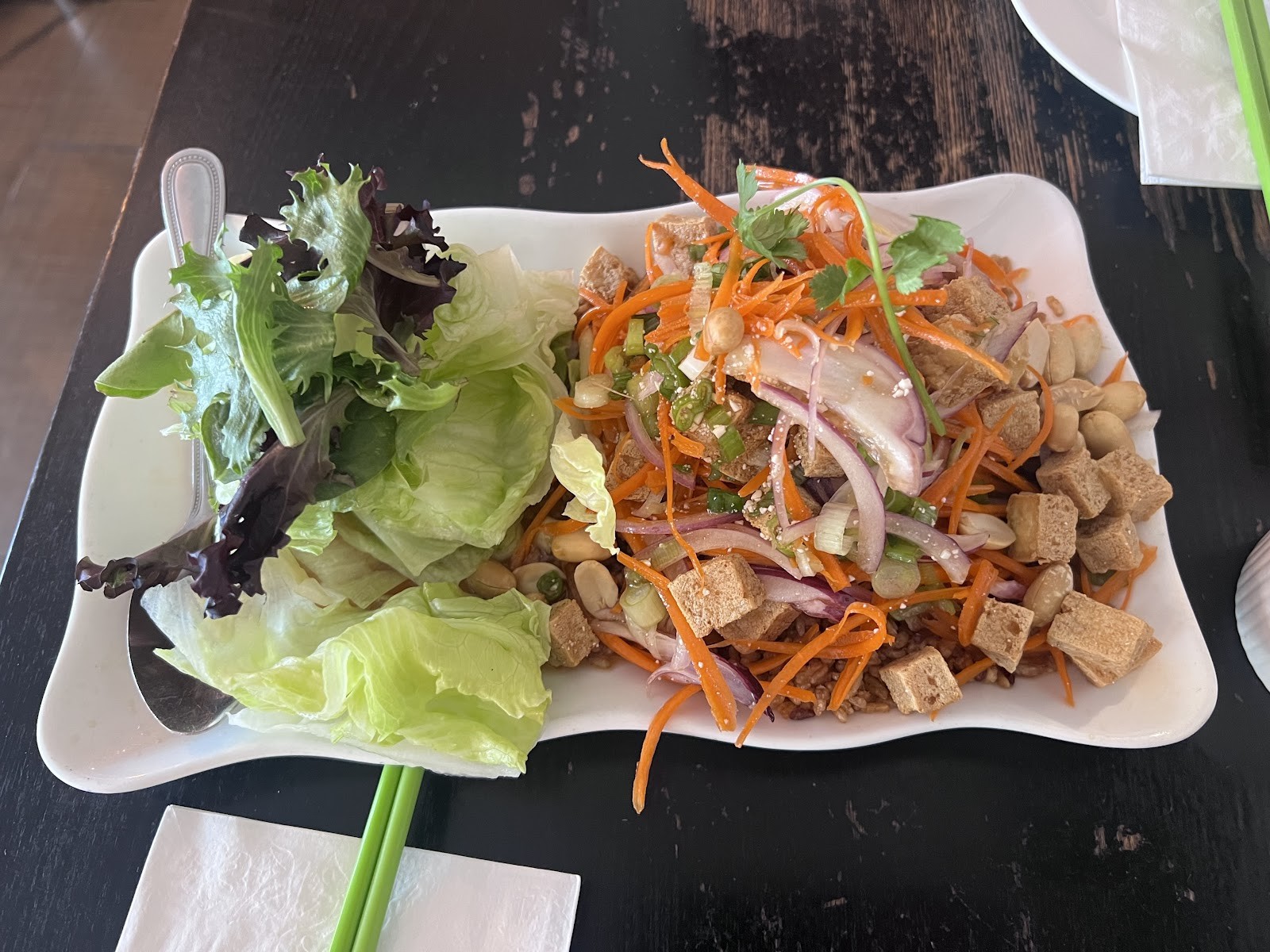Bulan Thai Vegetarian Kitchen: food & drinks