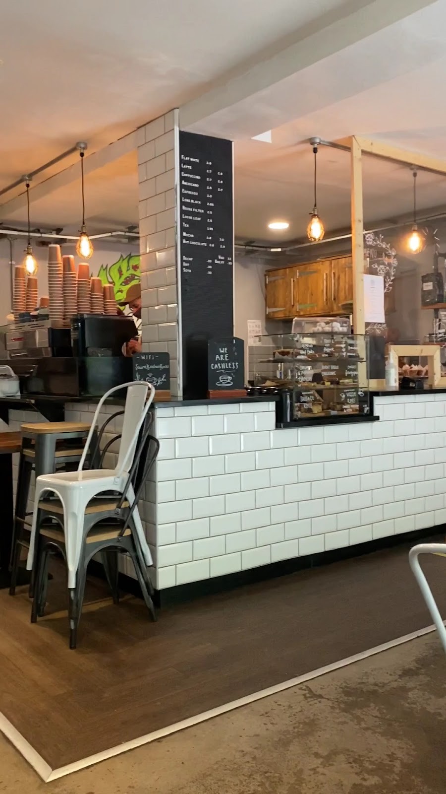 Saint Kitchen - JQ: the place