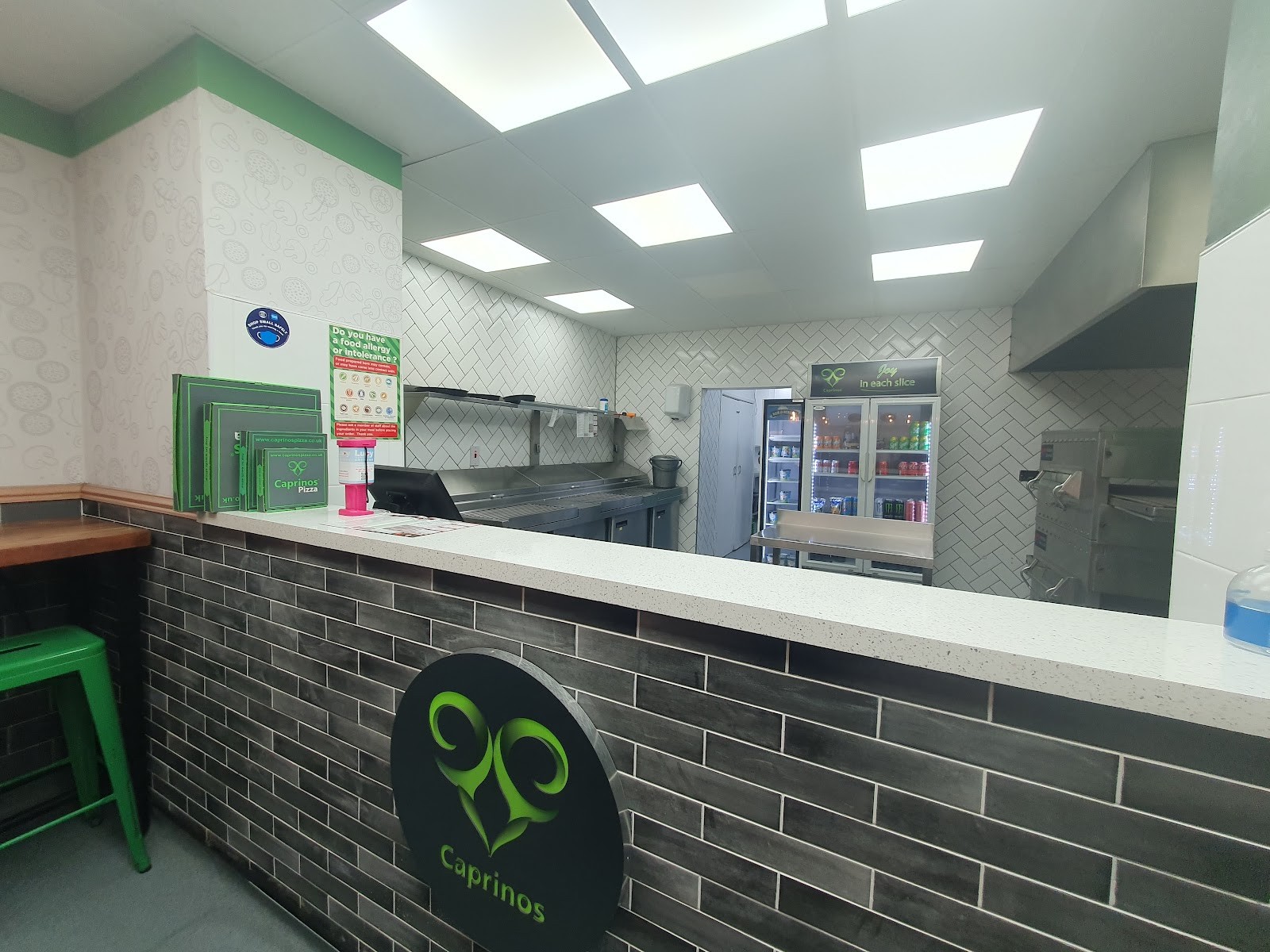 Caprinos Pizza Sutton Coldfield: the place