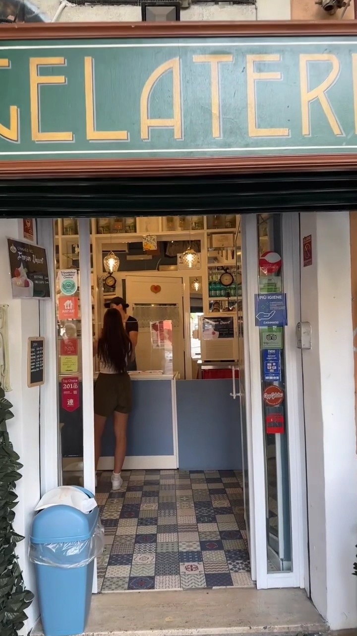 Gelateria del Viale: the place