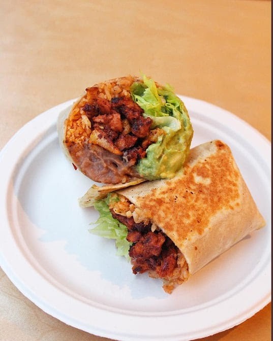 Rojo's Mexican Food: food & drinks