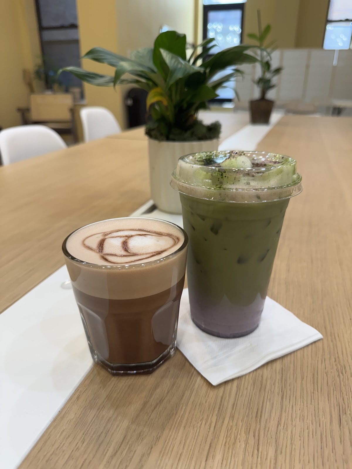 Sweet Fire Cafe & Studio: food & drinks
