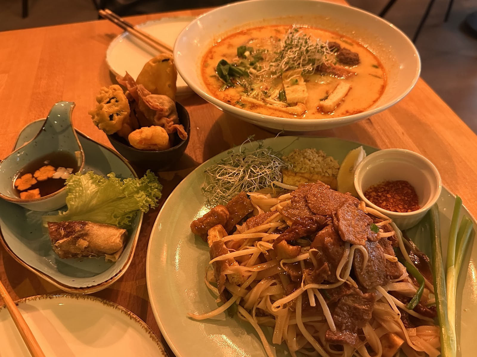 RAU & LA Vegan: food & drinks