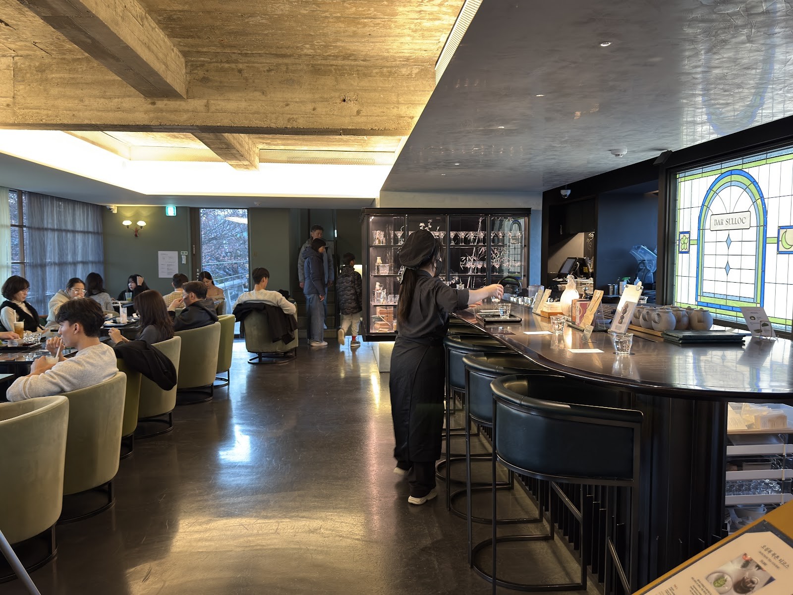 Osulloc Tea House Bukchon: the place