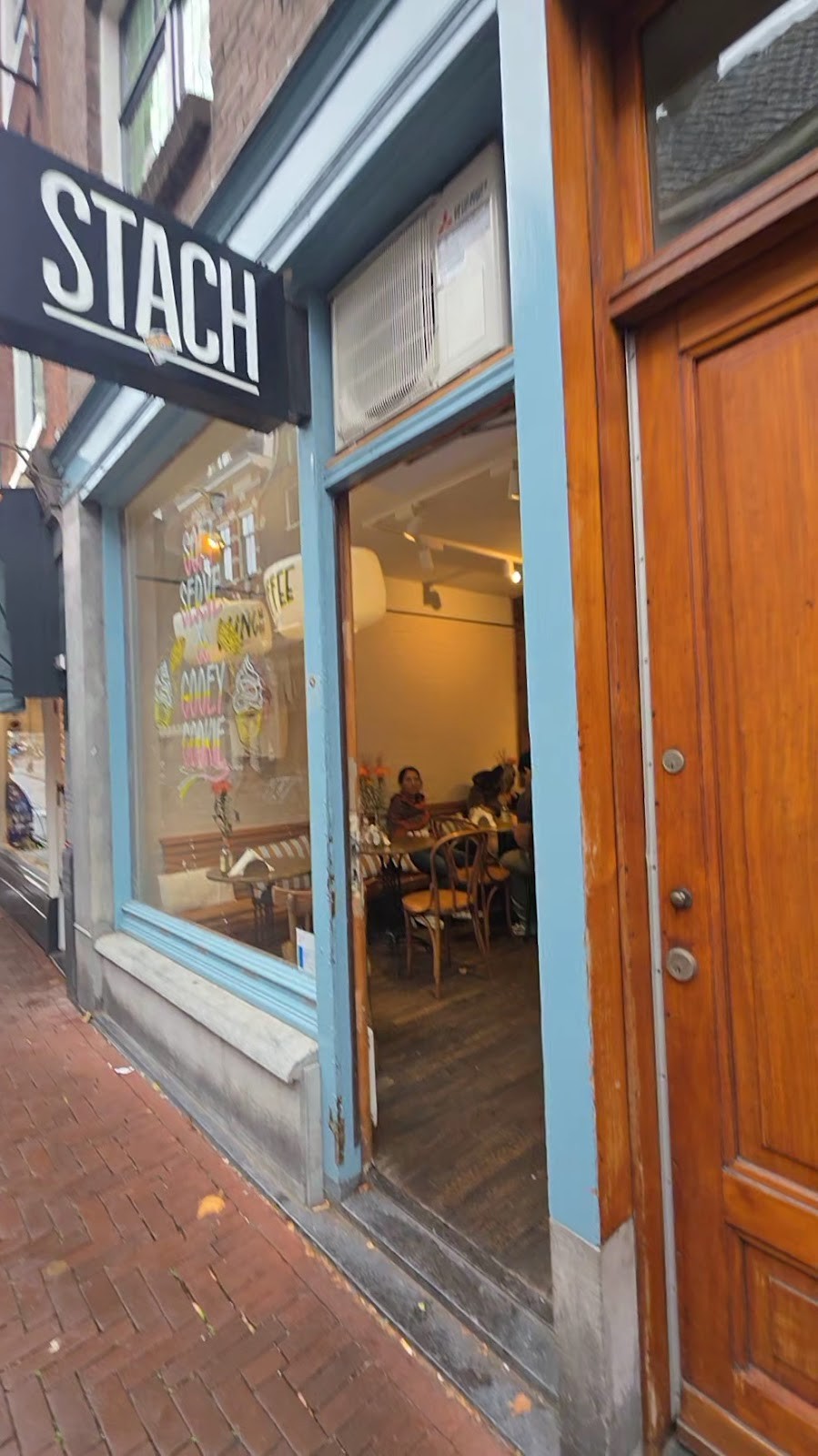 STACH Café: the place