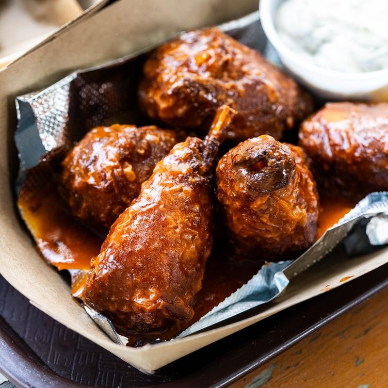 Nom Burgers: food & drinks