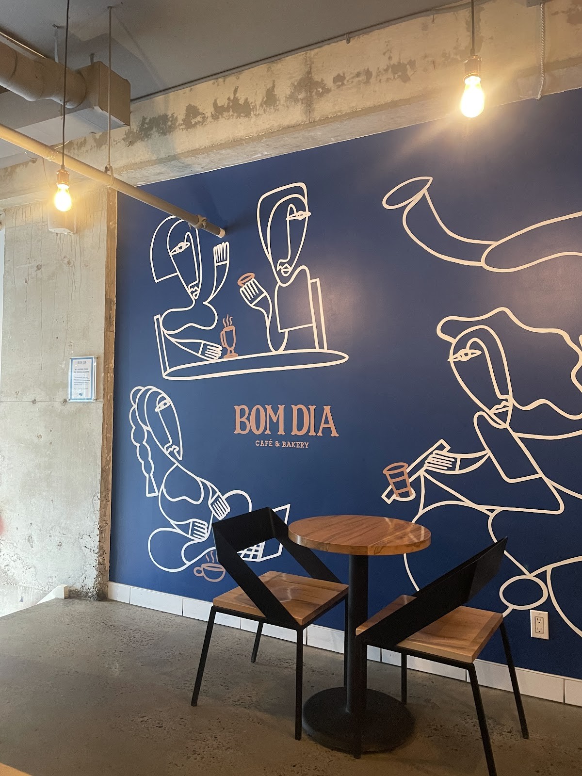 Bom Dia Cafe & Bakery: the place