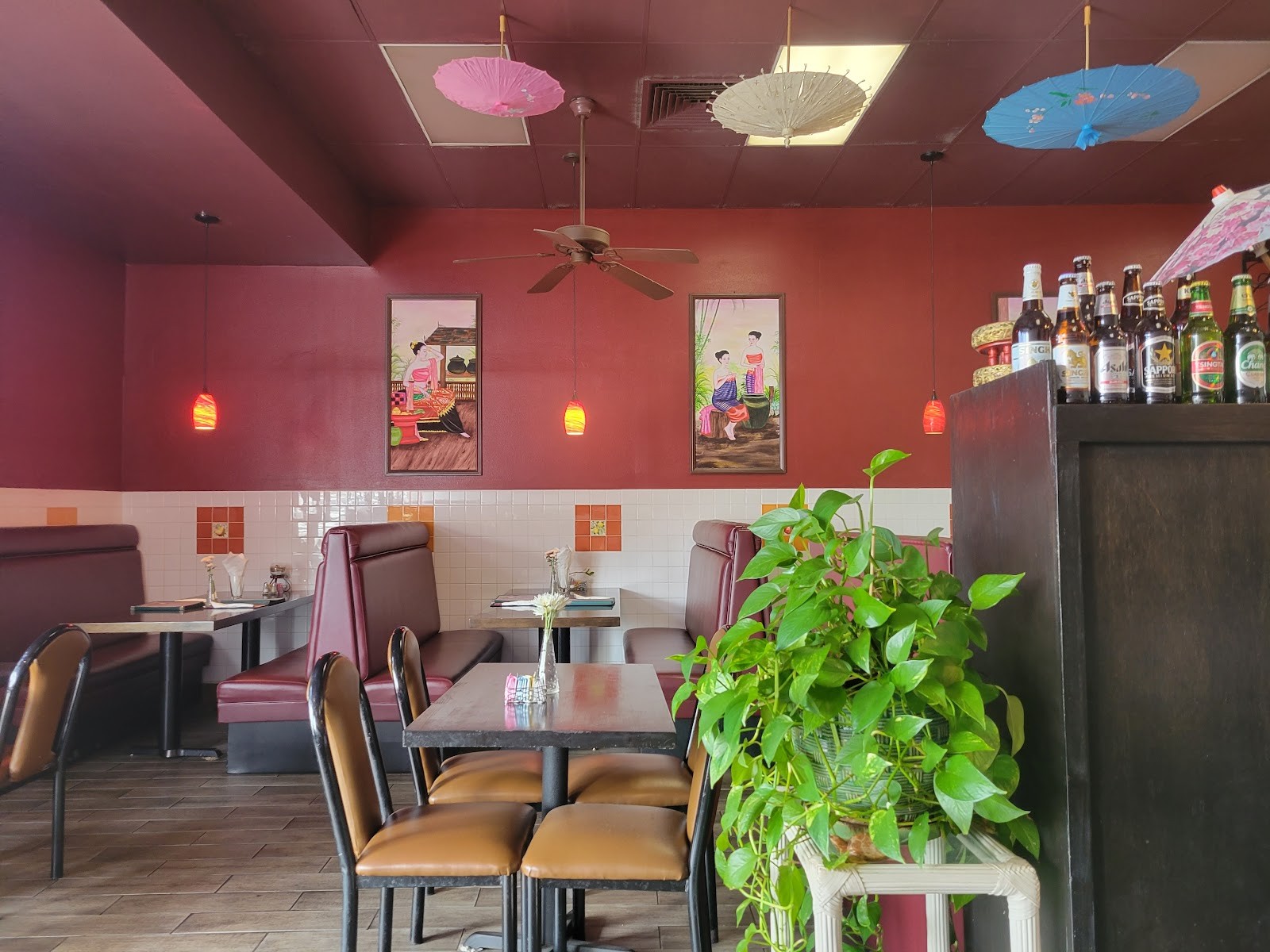 Thai Thai Restaurant: the place