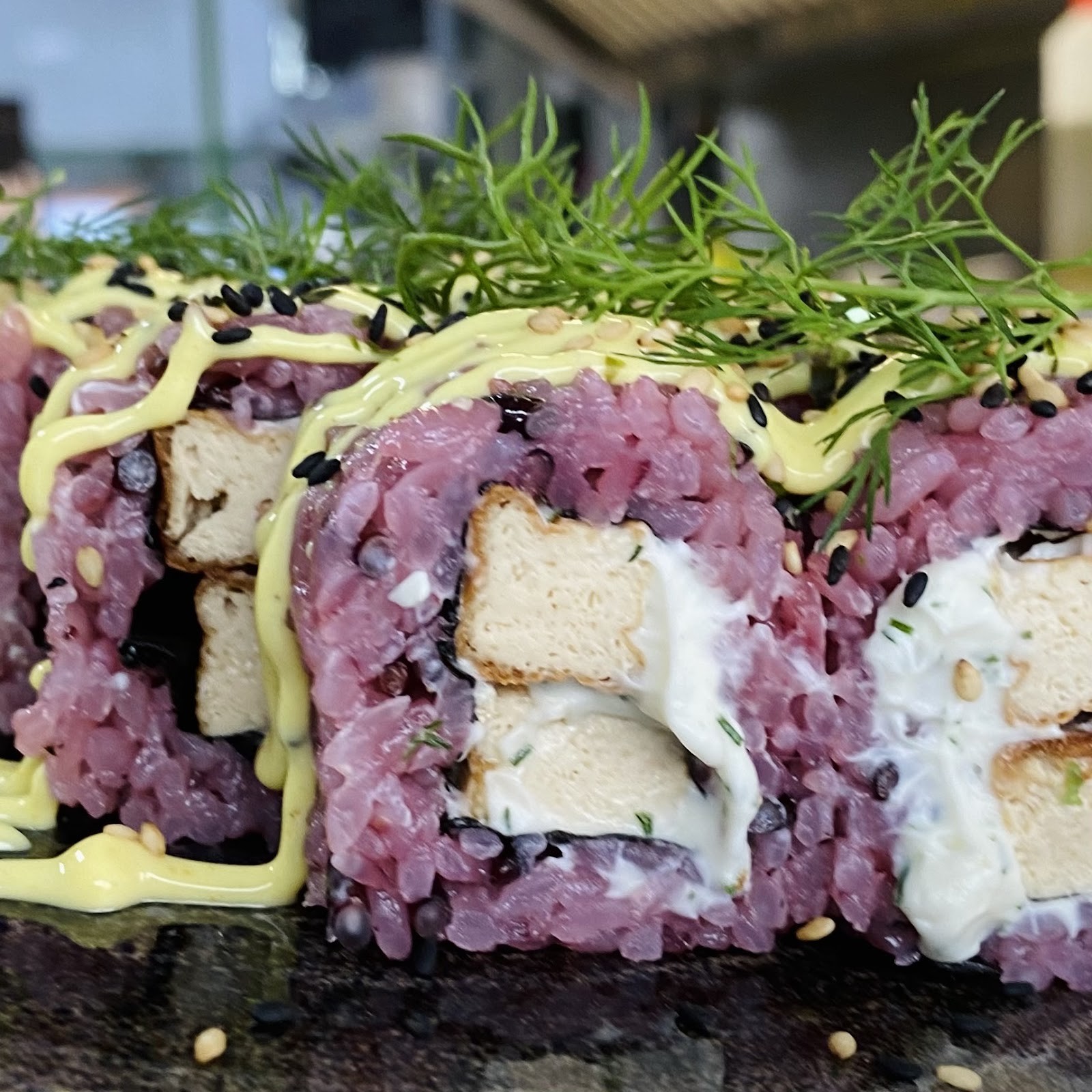 Nami Vegan Sushi: food & drinks