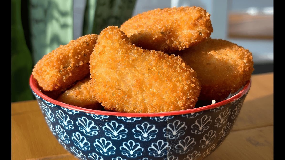 Vegan Fried Chickun: food & drinks