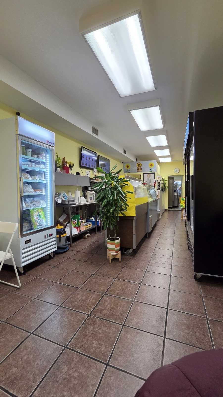 Petit Marché Végé: the place