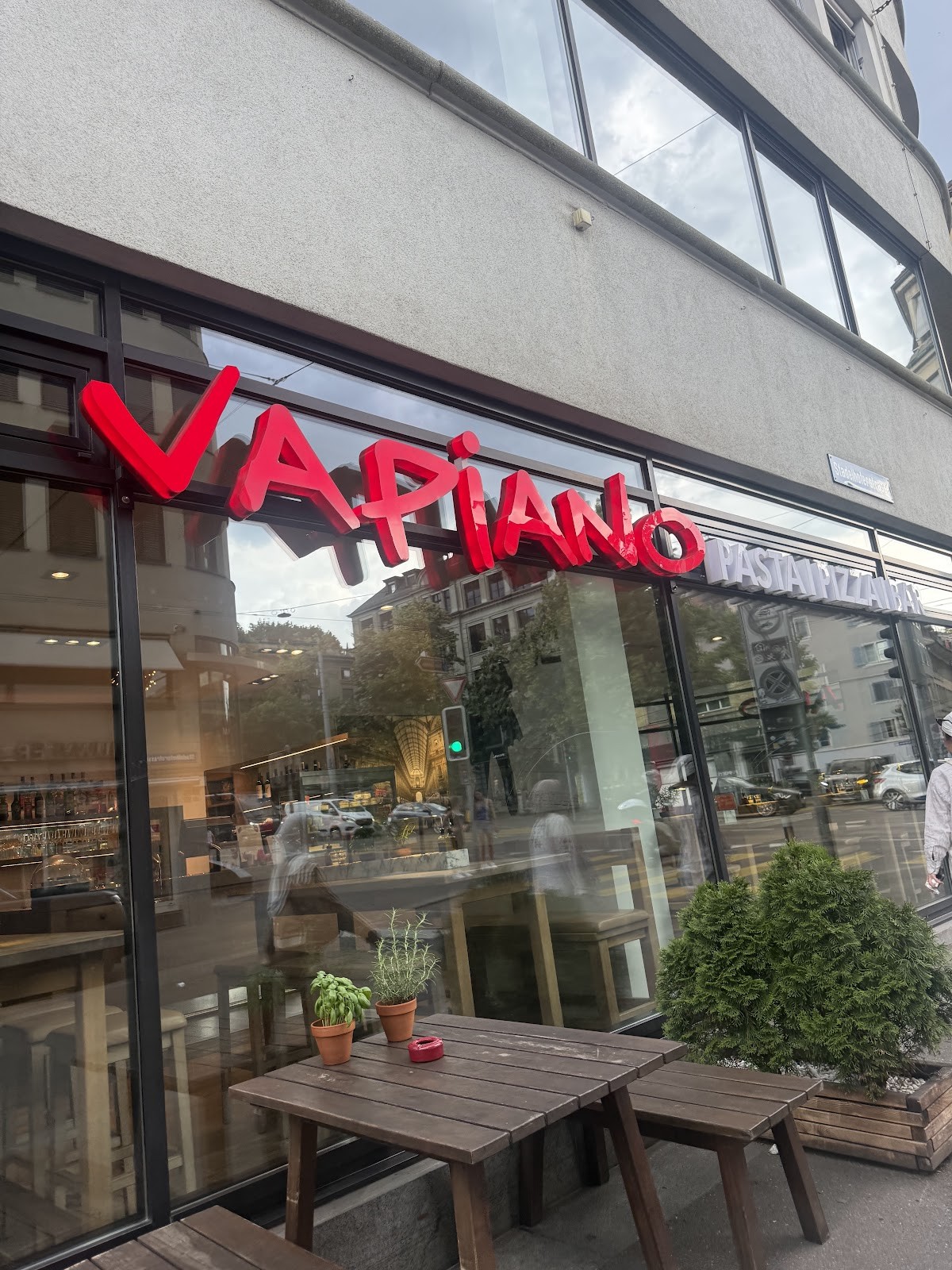 Vapiano Bellevue: the place