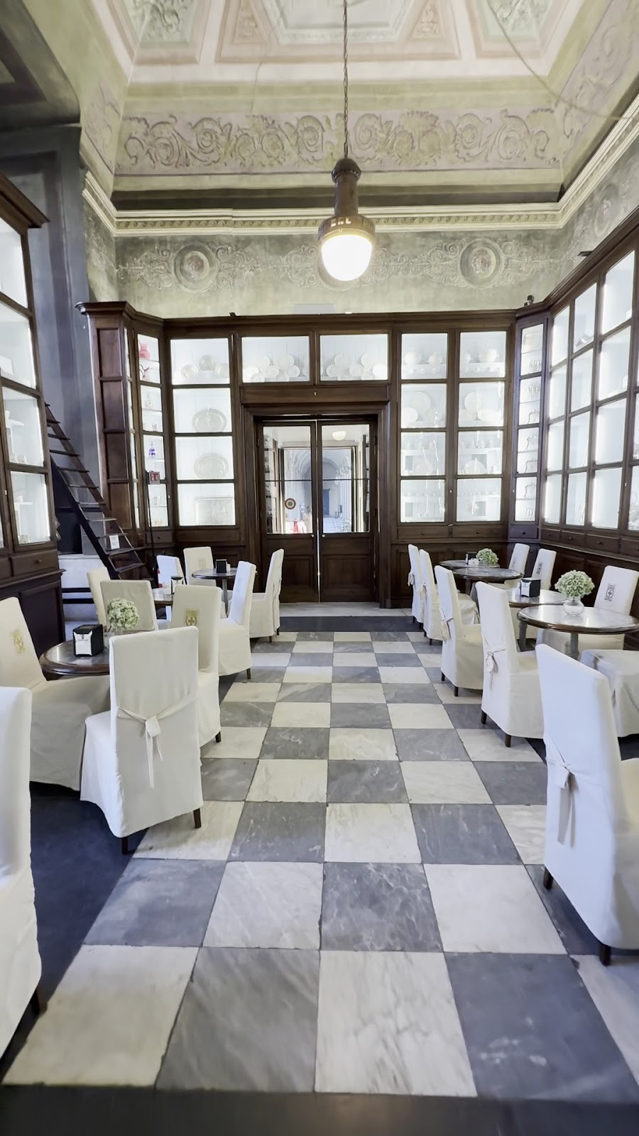 Caffetteria Reale: the place