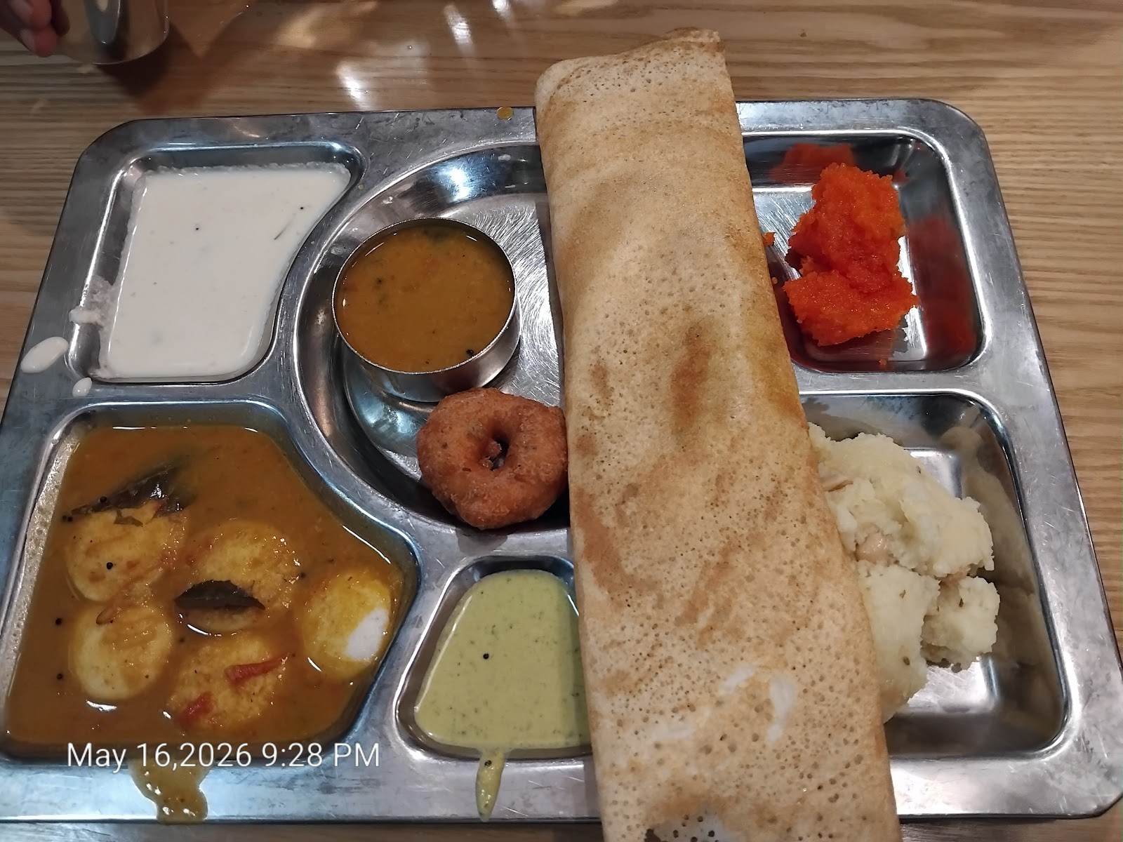 Saravanaa Bhavan: food & drinks
