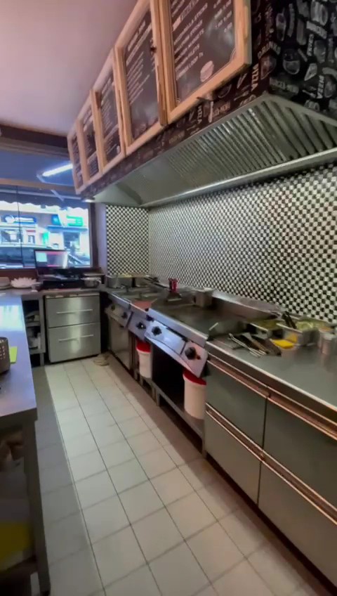BURGER JAM: the place