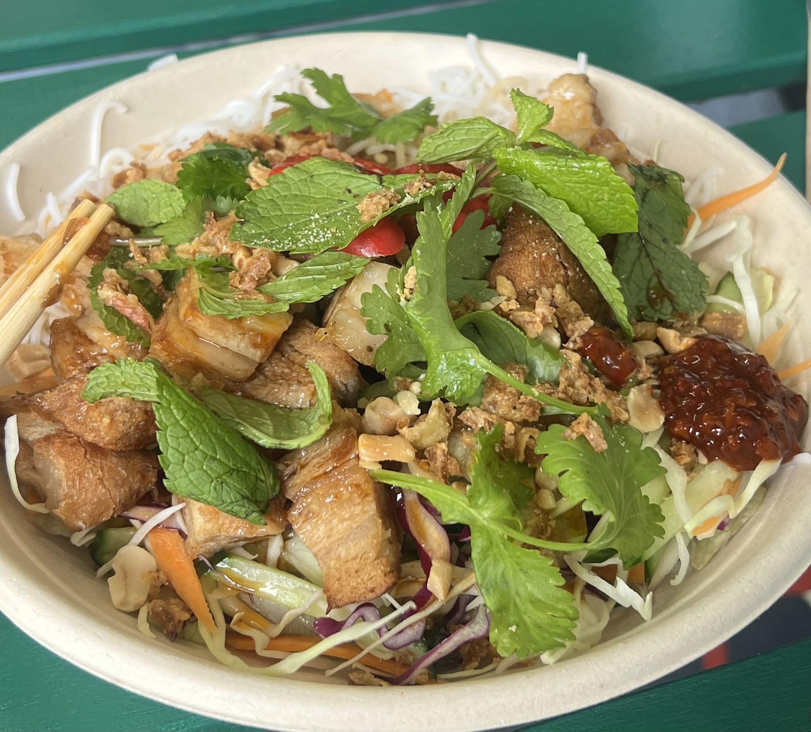 Ashoka Vegi – Vietnamesisches veganes Restaurant & Take Away Zürich 6: food & drinks