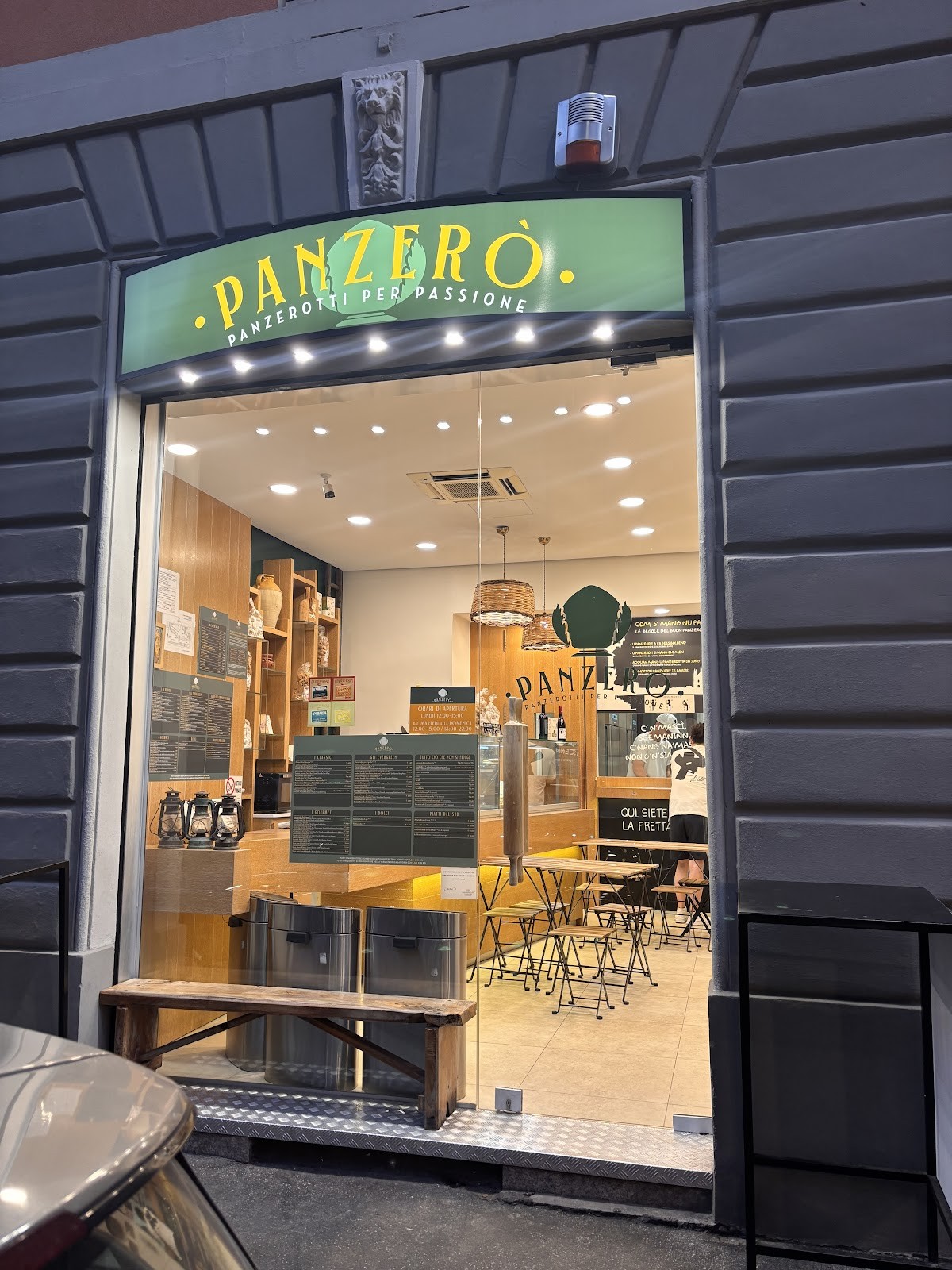 PANZERÒ panzerotti per passione: the place