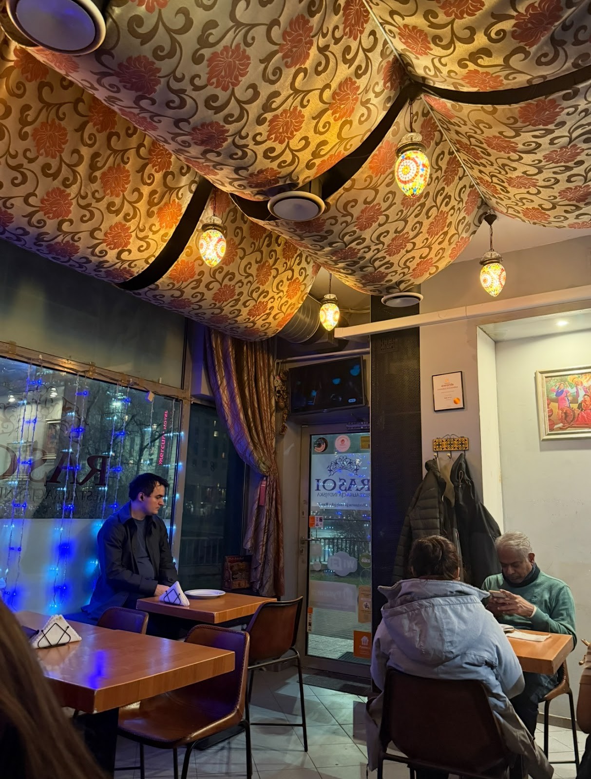 RASOI Indian Restaurant: the place