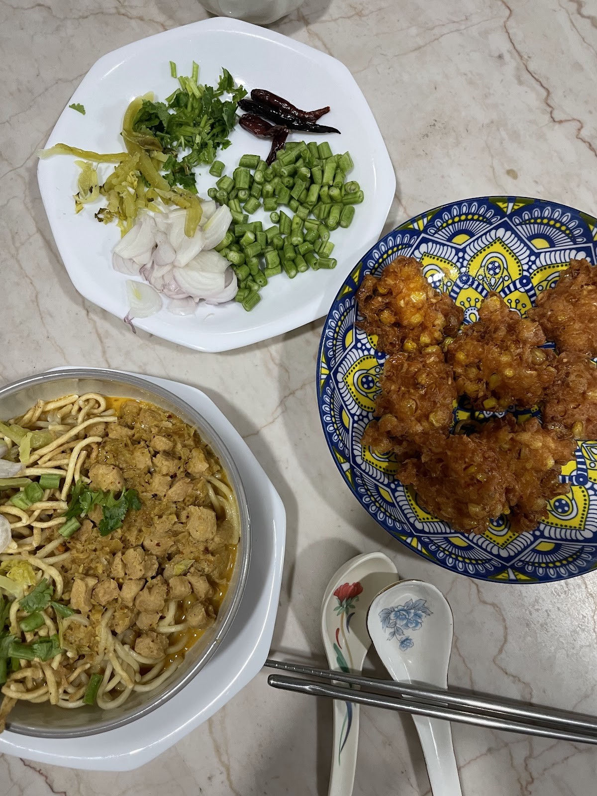 KinnCann & cafe: food & drinks