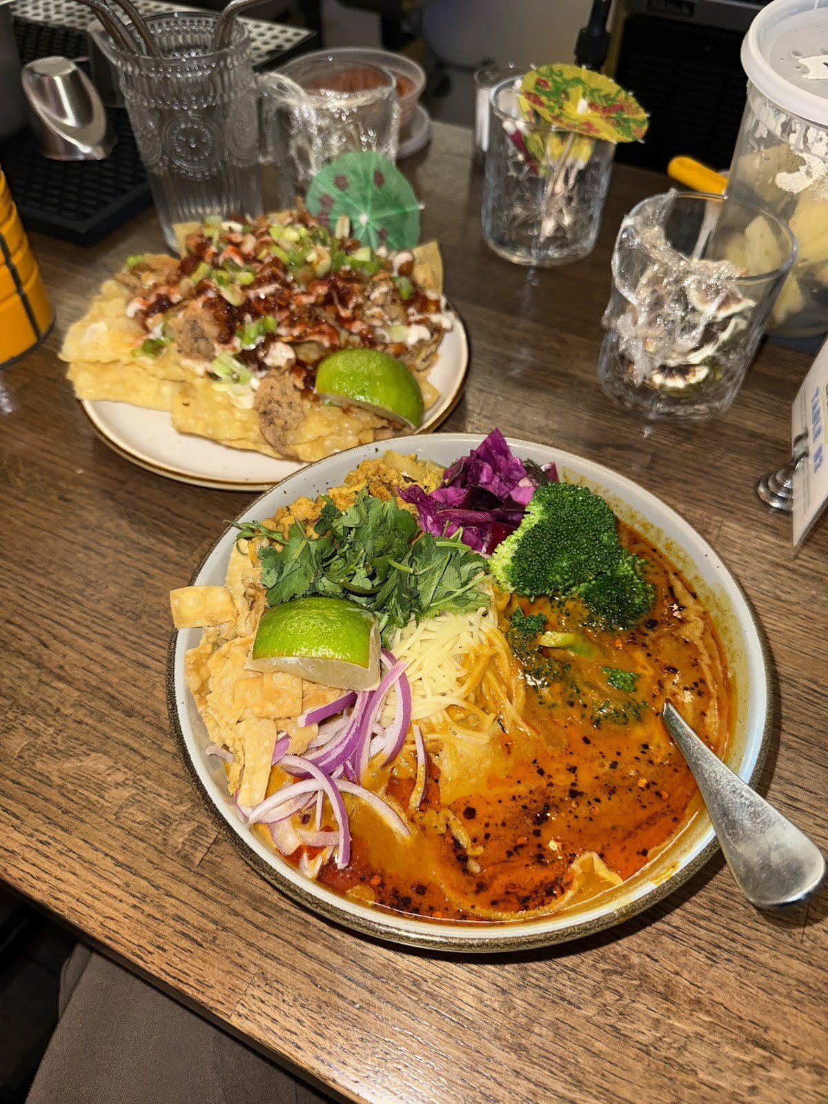 Norah Alberta: food & drinks