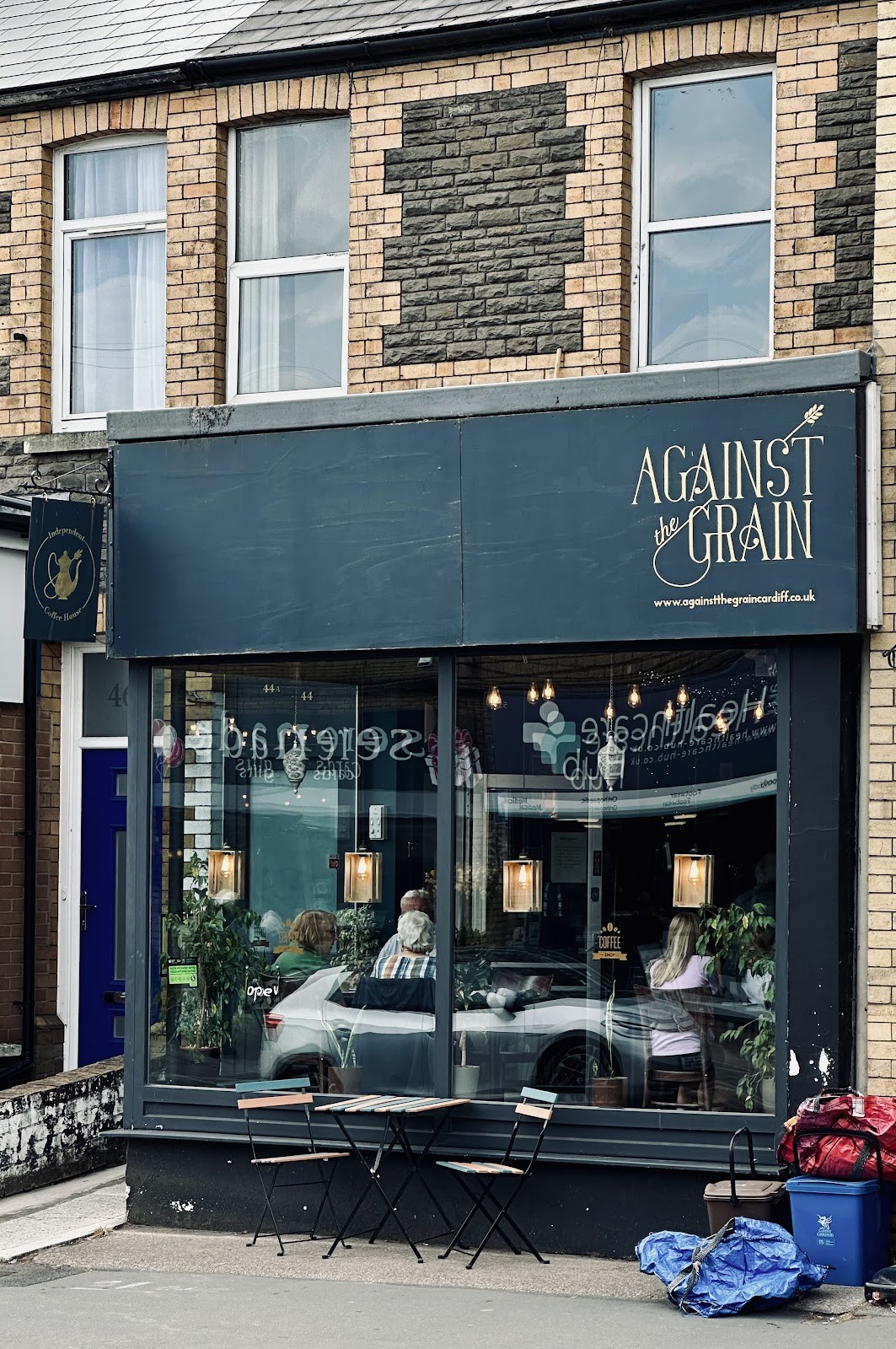 Against the Grain Coffee House: the place