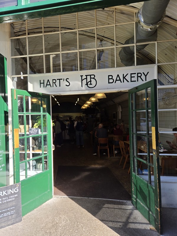 Hart's Bakery: photo 4