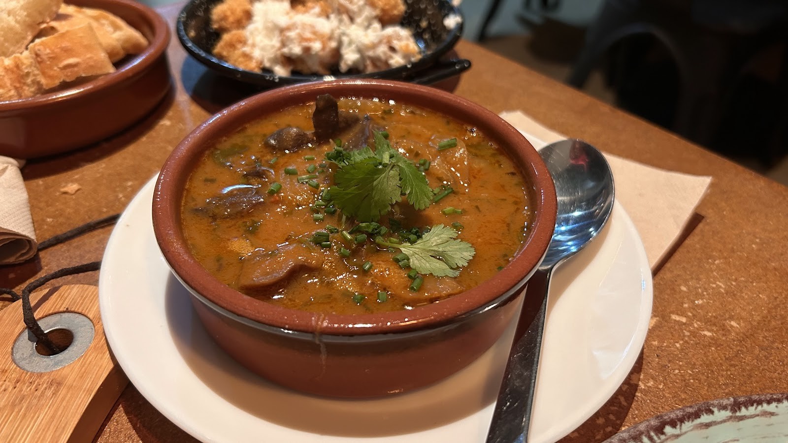La Perra Verde: food & drinks