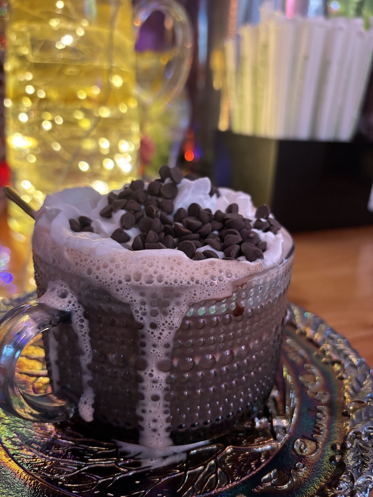 Kosmic Community Anti Bar & Coffee Shop: food & drinks