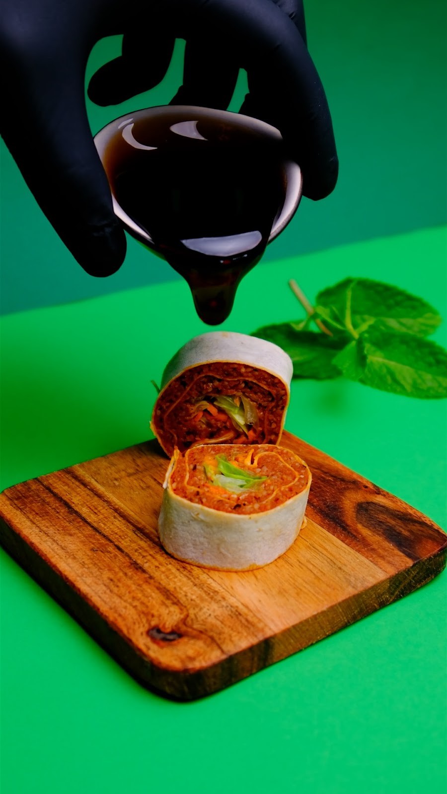 Tadinda Cigköfte: food & drinks