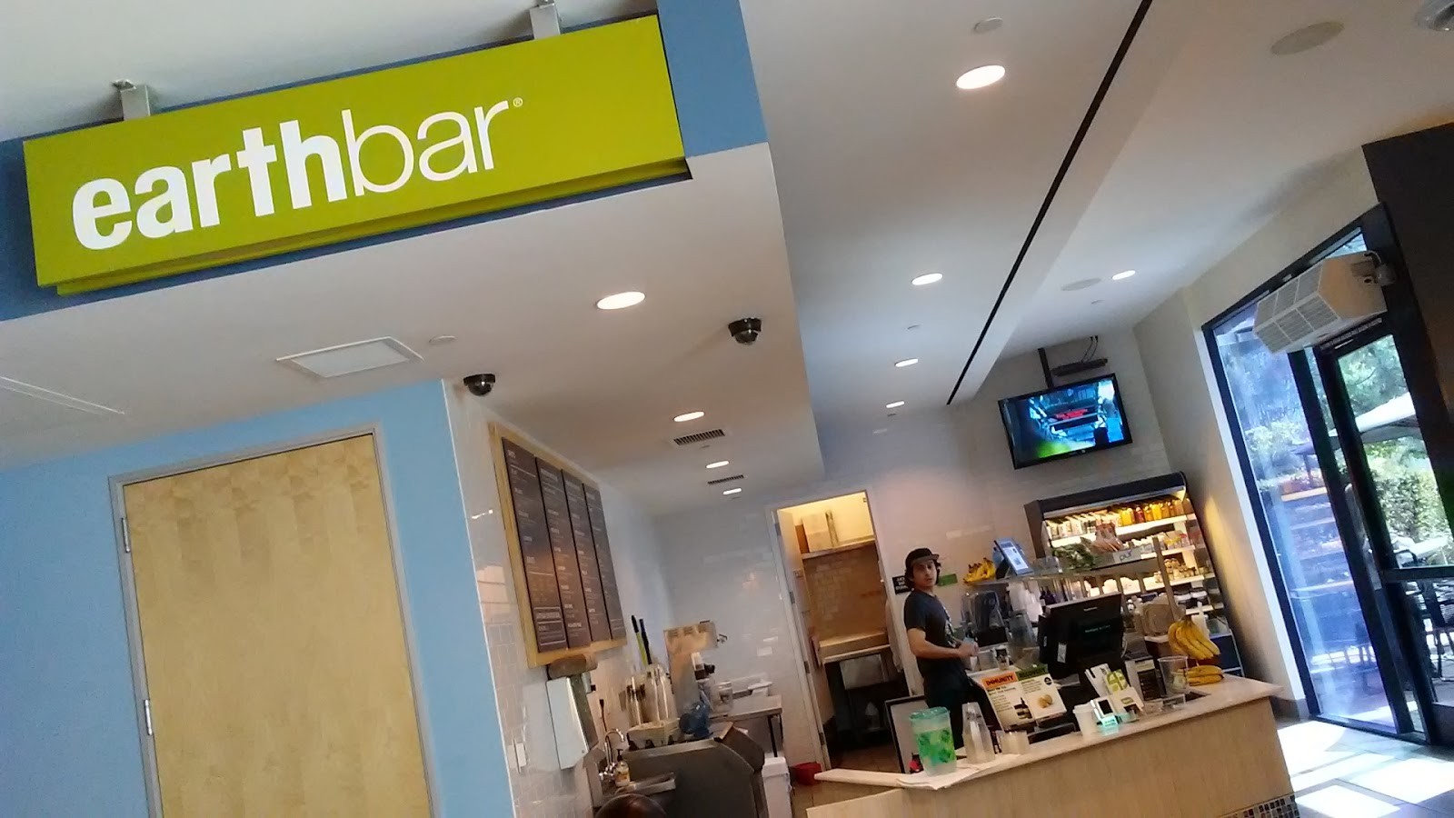Earthbar: the place