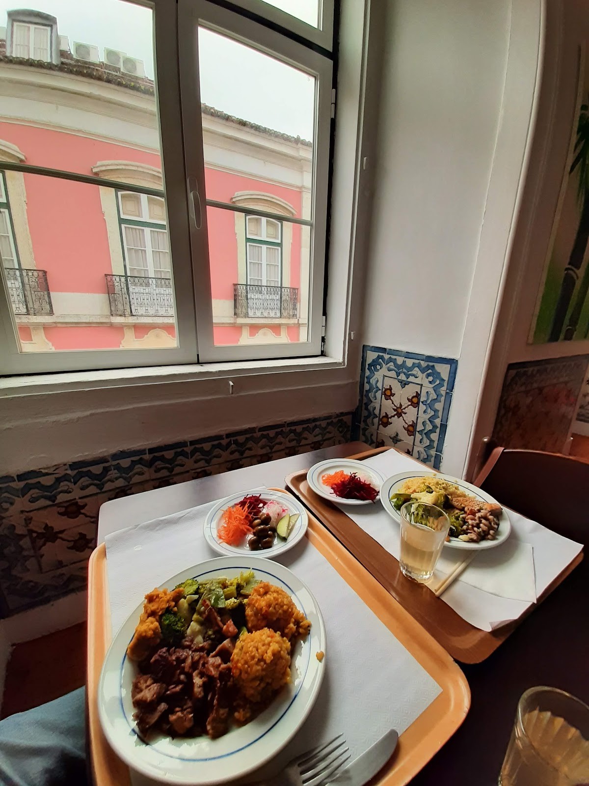 A Colmeia: food & drinks