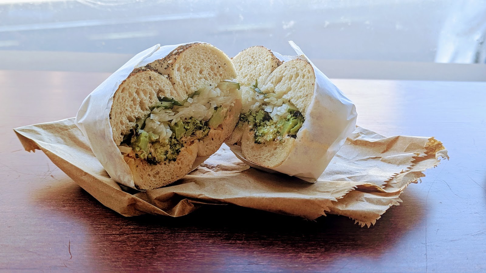 Little Bagel Co.: food & drinks