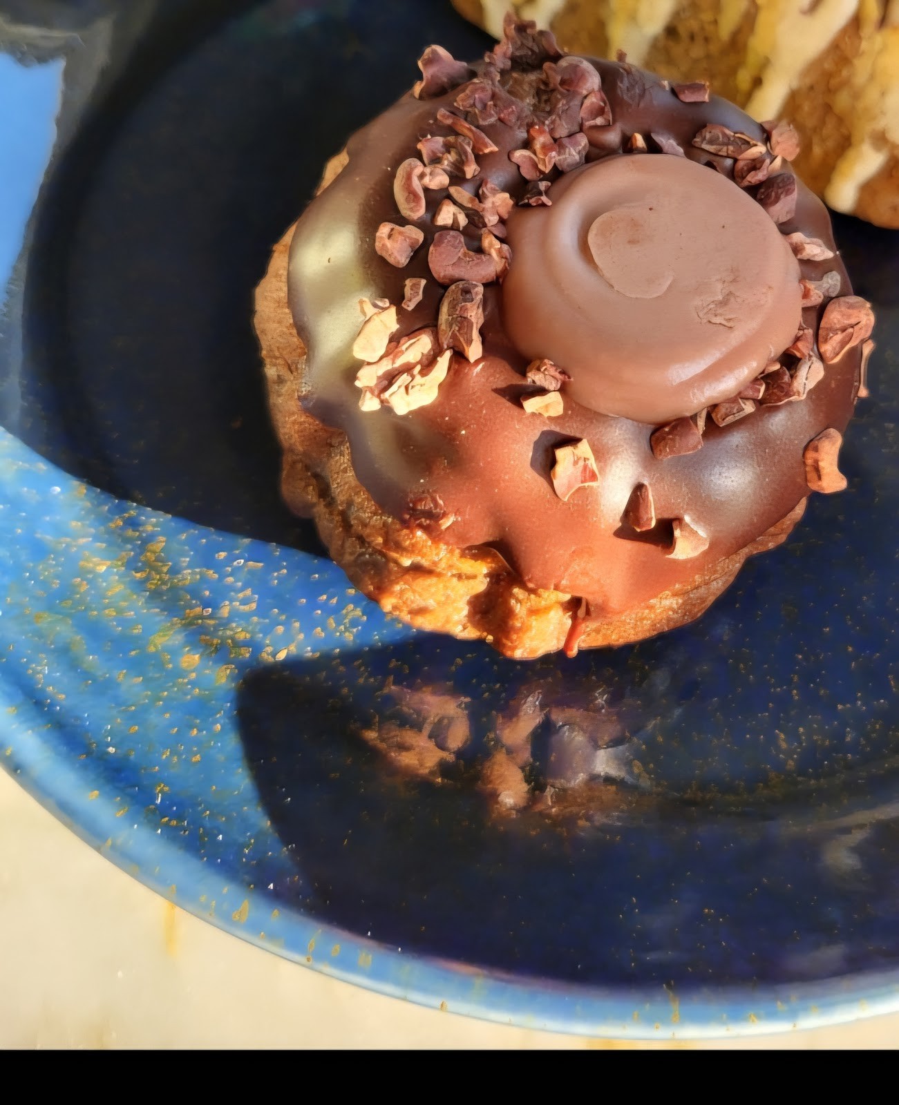 Sixteen Mill Bakeshop (window service): food & drinks