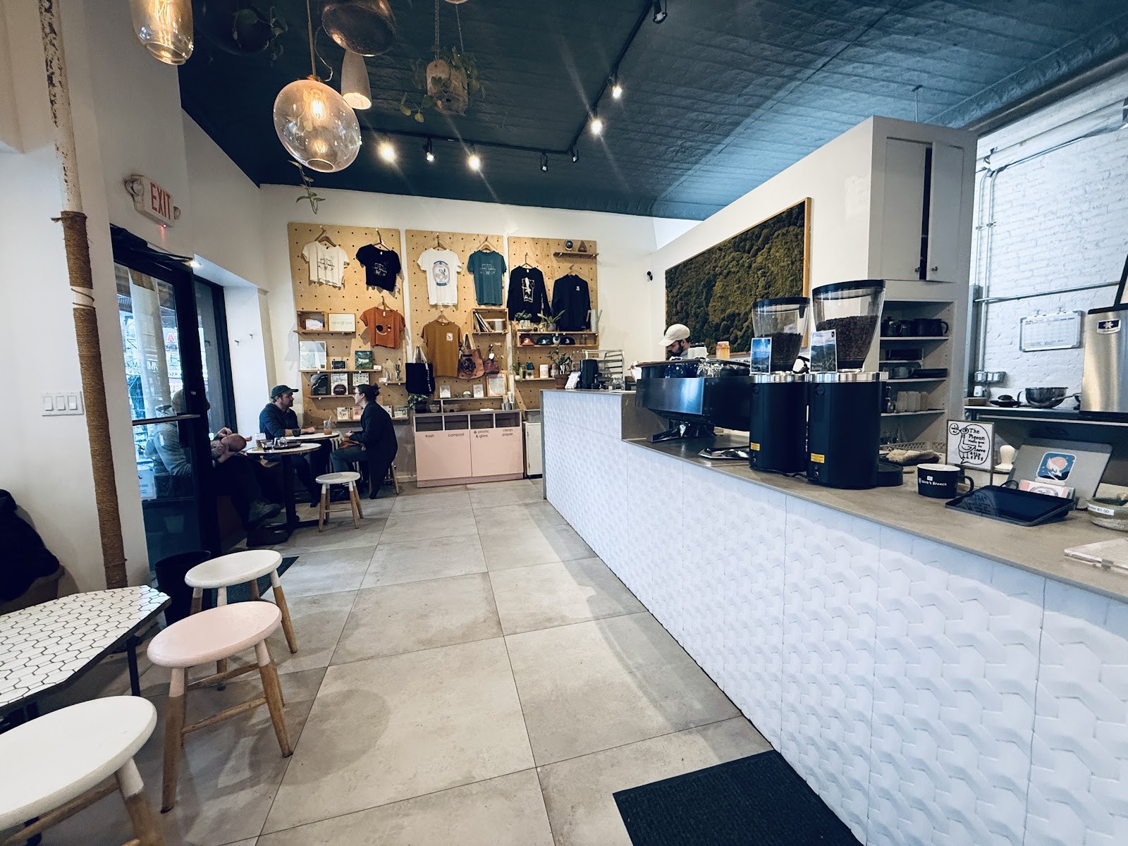 Bird & Branch Coffee Roasters: the place