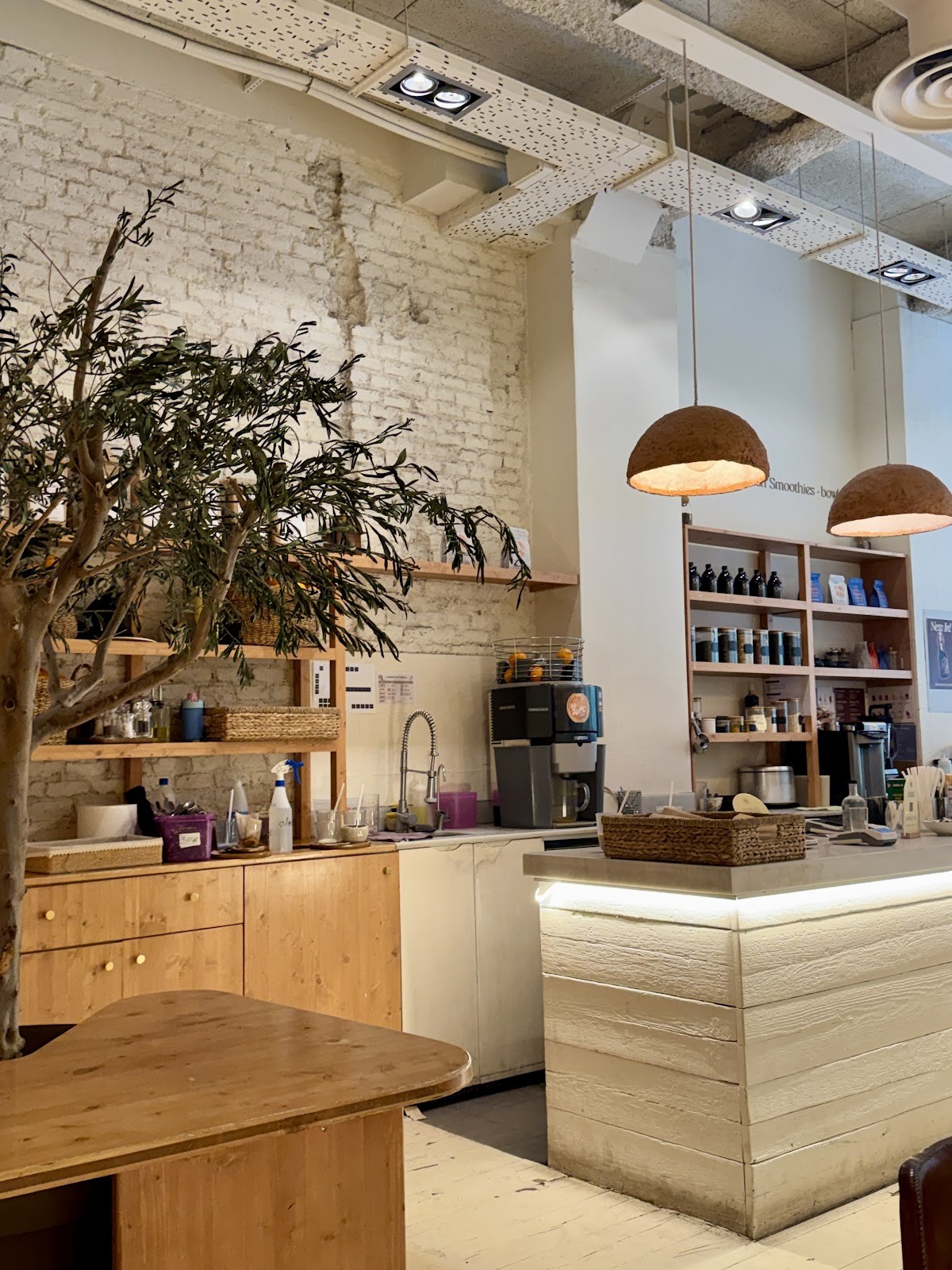 Bloome by Sasha | Passeig Sant Joan: the place