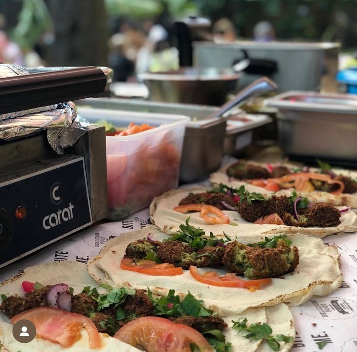 Si Bon: food & drinks