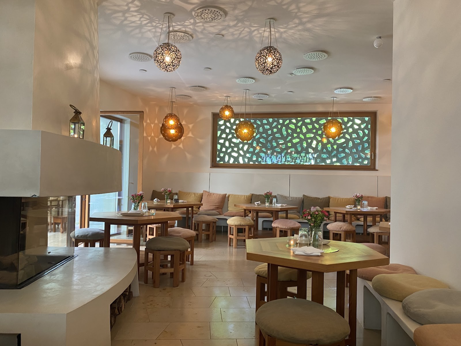 Hammam Basar +Salon: the place